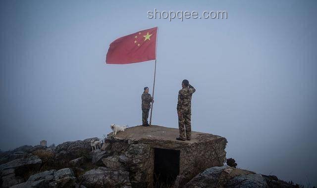 伊朗升旗背后的深意：果然，又是复仇的宣言！